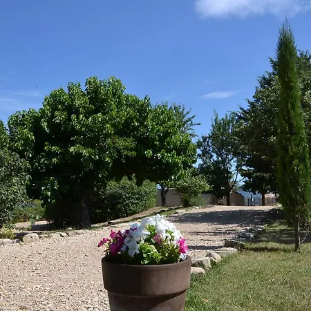 Le Vieil *